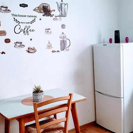 Budget In Halle With Shared Bathroom & Free Wifi Halle (Saale)