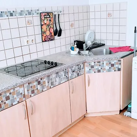 Budget In Halle With Shared Bathroom & Free Wifi Halle (Saale)