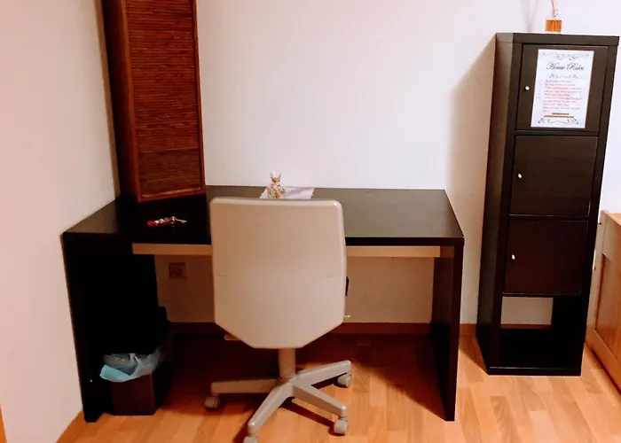 Budget In Halle With Shared Bathroom & Free Wifi Lägenhet Halle (Saale)